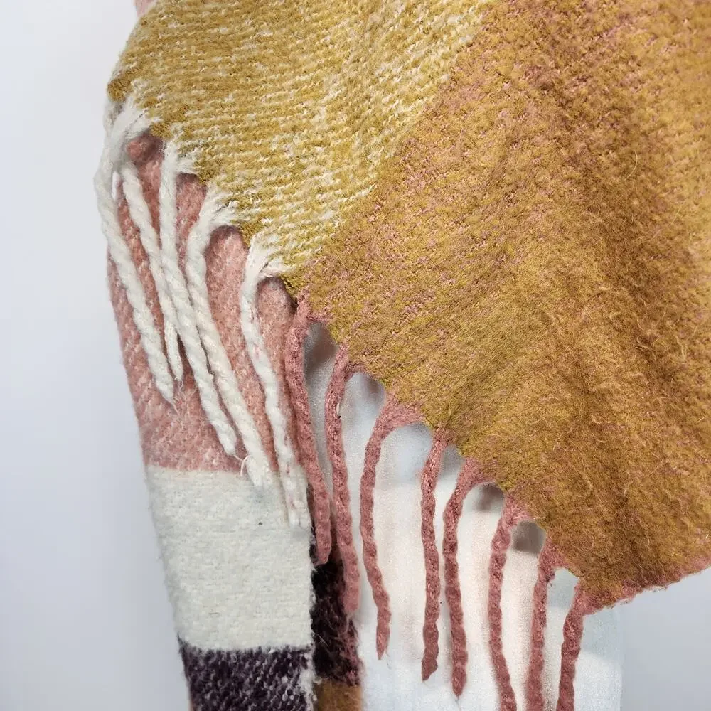 World Market Chunky Knit Scarf Shawl Wrap Pink Tan Colorblock Fringe Boho 80x19